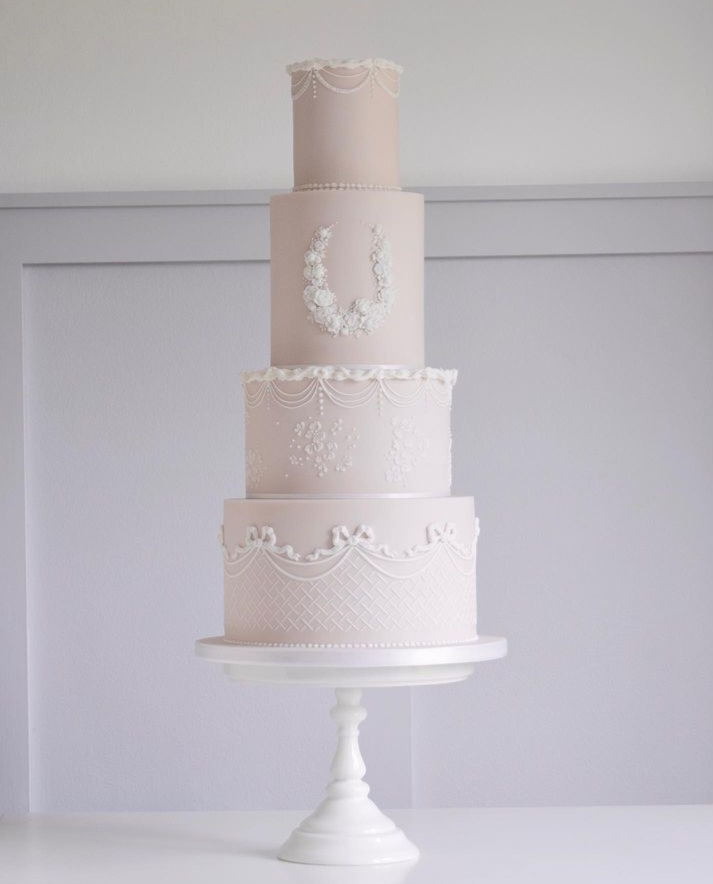 Cotton and Crumbs Wedding cake
